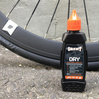 Цепная велосмазка Grent Ptfe Dry Lube для сухой погоды с тефлоном 60 мл Цепная велосмазка Grent Ptfe Dry Lube для сухой погоды с тефлоном 60 мл