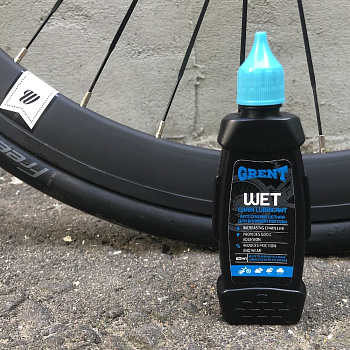 tsepnaya_velosmazka_dlya_vlazhnoy_pogody_grent_wet_lube_60ml_1 tsepnaya_velosmazka_dlya_vlazhnoy_pogody_grent_wet_lube_60ml_1